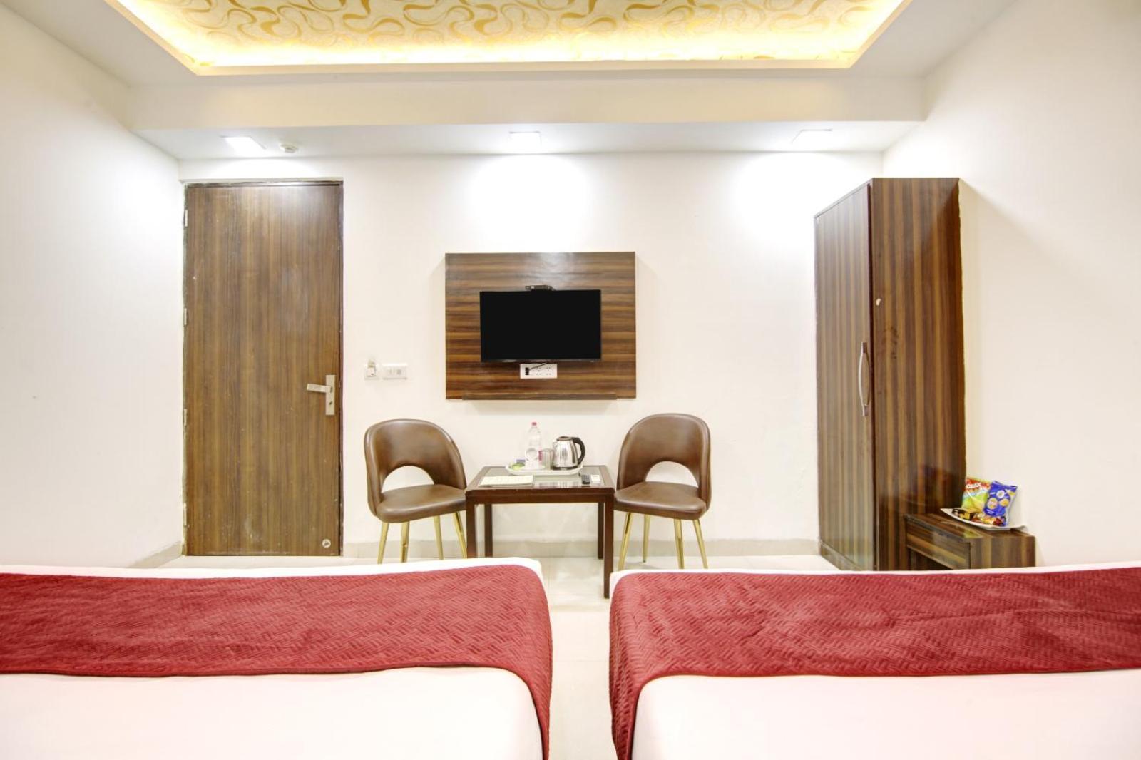 Hotel Devrana Delhi Airport Нью-Делі Екстер'єр фото