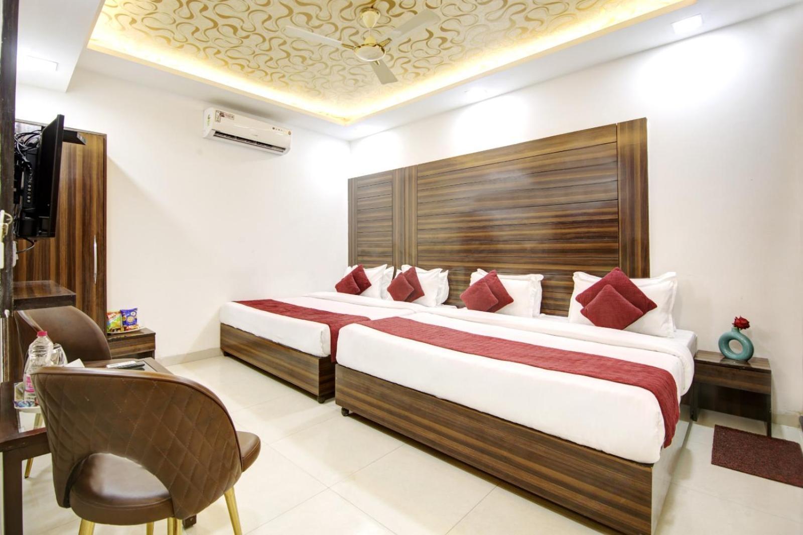 Hotel Devrana Delhi Airport Нью-Делі Екстер'єр фото