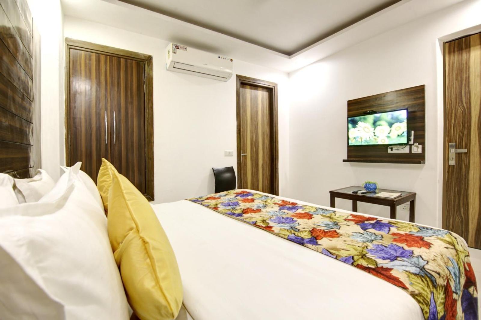 Hotel Devrana Delhi Airport Нью-Делі Екстер'єр фото